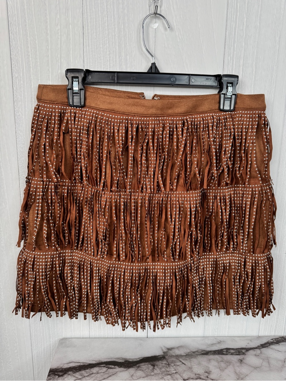 Mi Ami Francesca’s Brown Faux Suede Tiered Fringe Mini Skirt Studded L